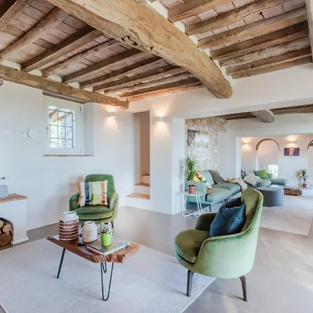 Villa Gioma - Completely Renovated *