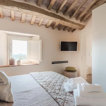 Gioma - Completely Renovated Villa *